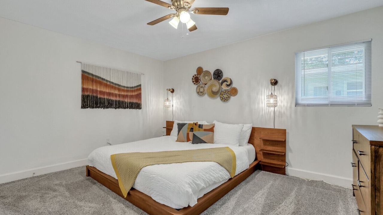 Photo of Bedroom in Whitemarsh Island