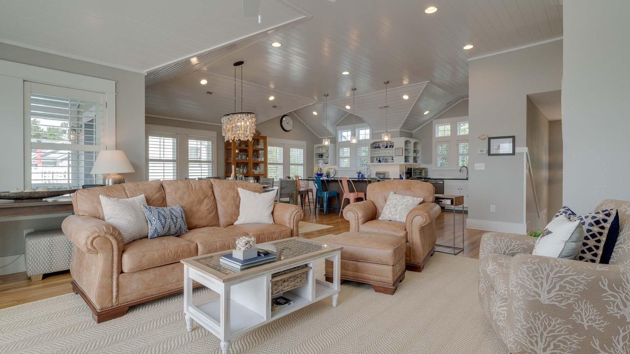 Photo of Livingroom in Corolla Light