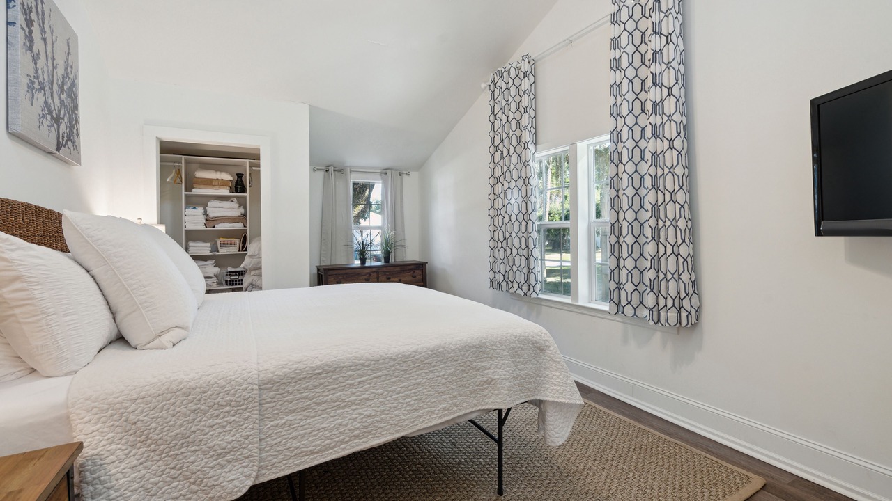 Photo of Bedroom in Edisto Island