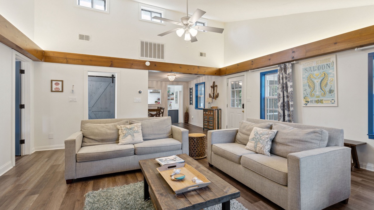 Photo of Livingroom in Edisto Island