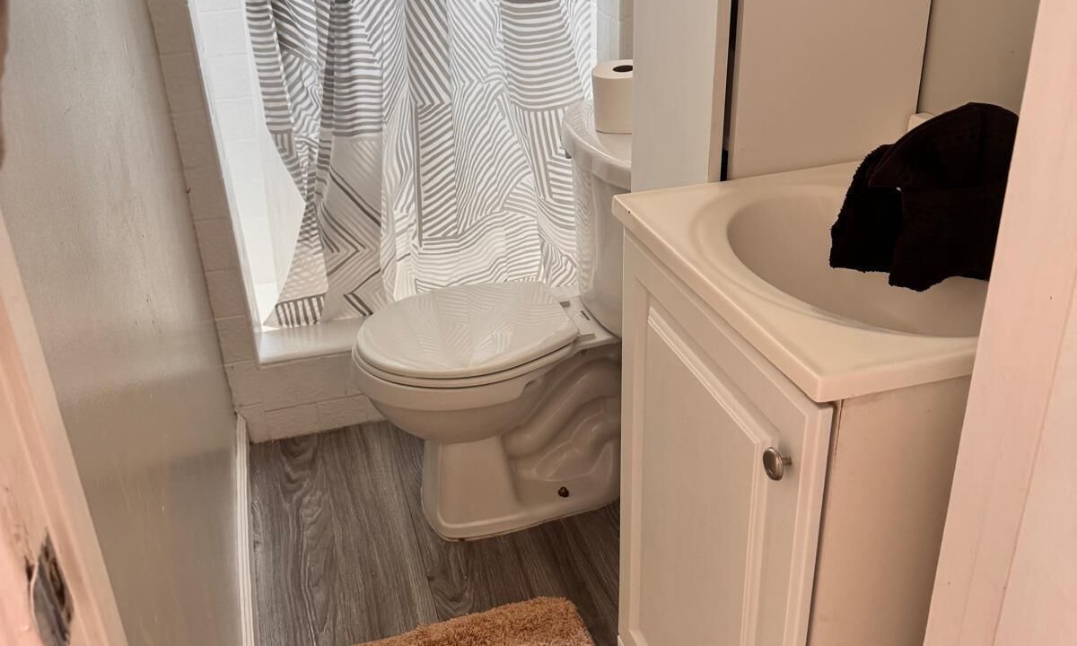 Photo of Bathroom in Studio City