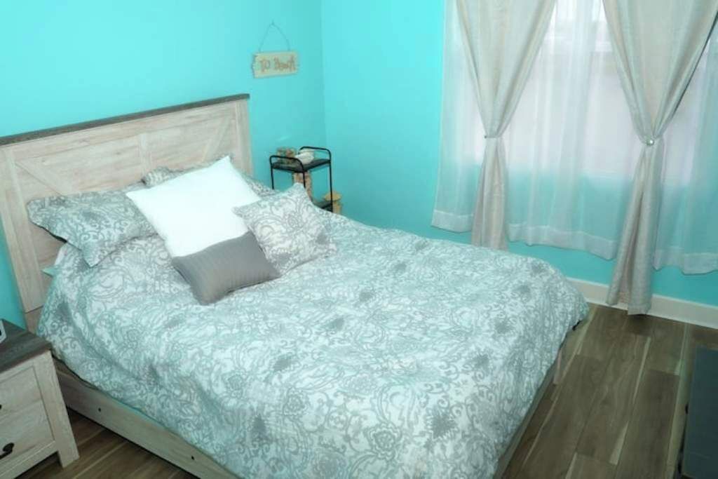 Photo of Bedroom in Cape Haze