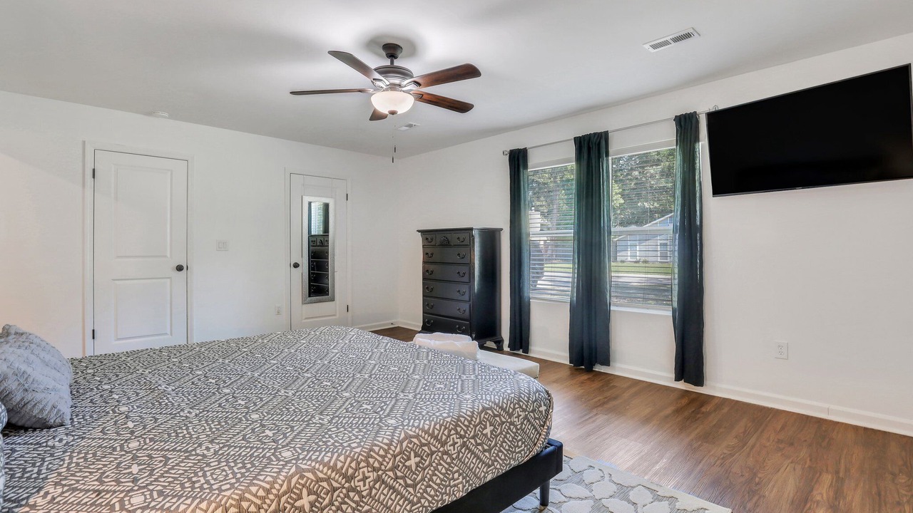 Photo of Bedroom in North Charleston