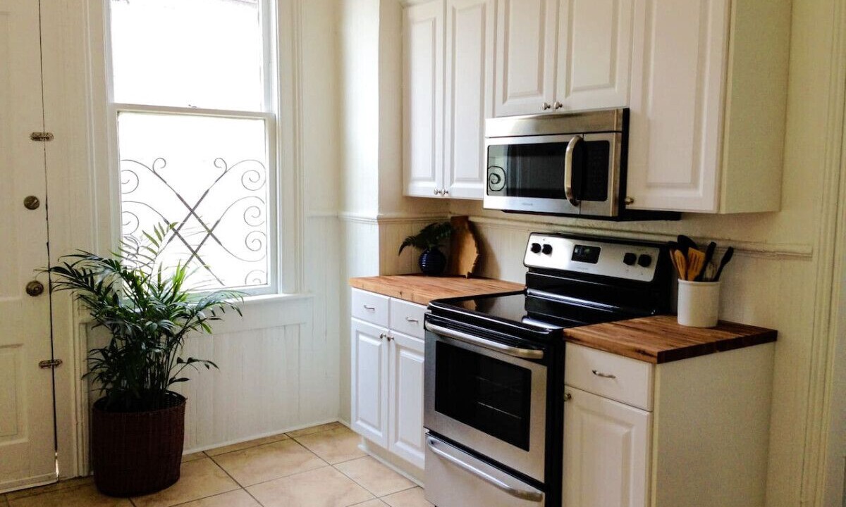Photo of Kitchen in Historic Downtown Savannah