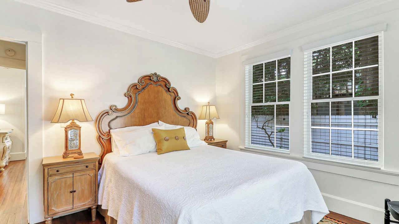 Photo of Bedroom in Historic District