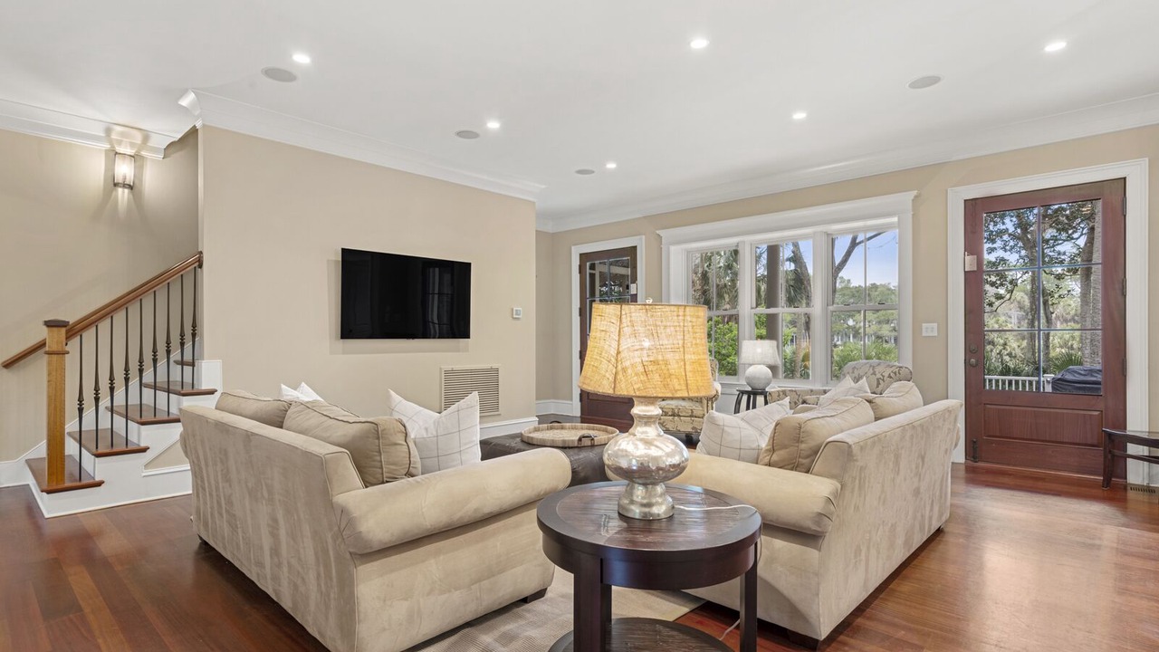 Photo of Livingroom in Vanderhorst Plantation