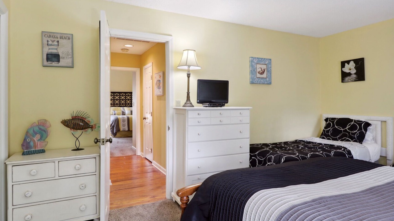 Photo of Bedroom in Shipyard Plantation