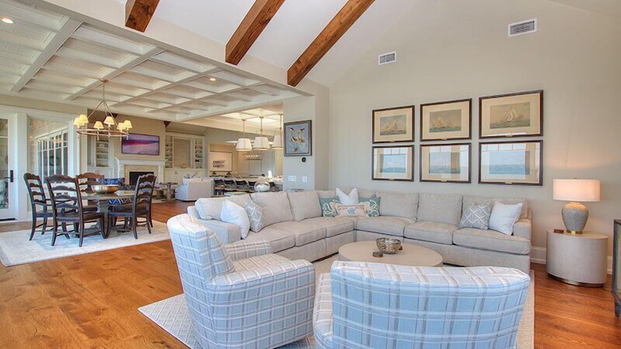 Photo of Livingroom in Sea Pines