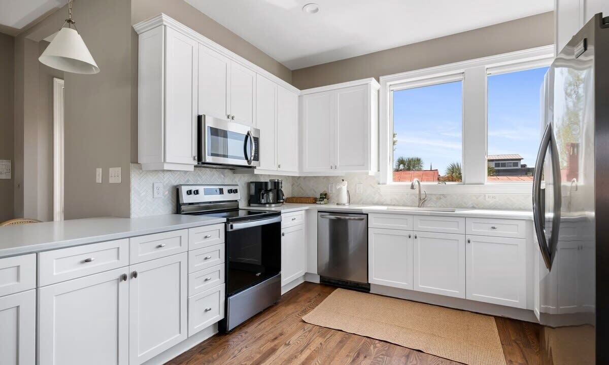 Photo of Kitchen in Cannonborough Elliotborough