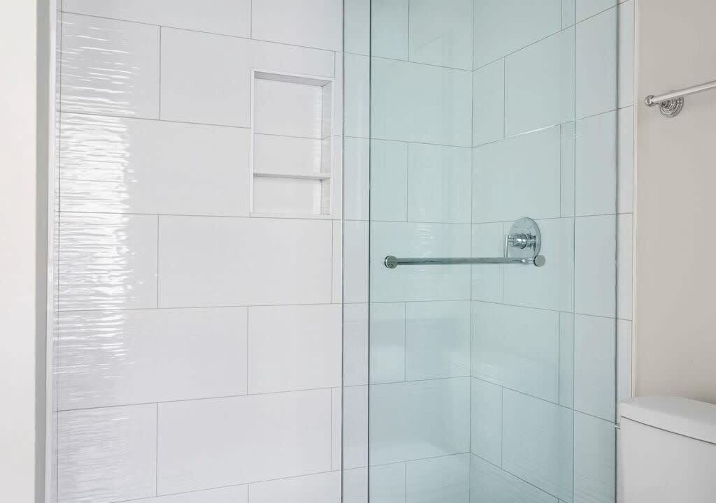 Photo of Bathroom in Cannonborough Elliotborough