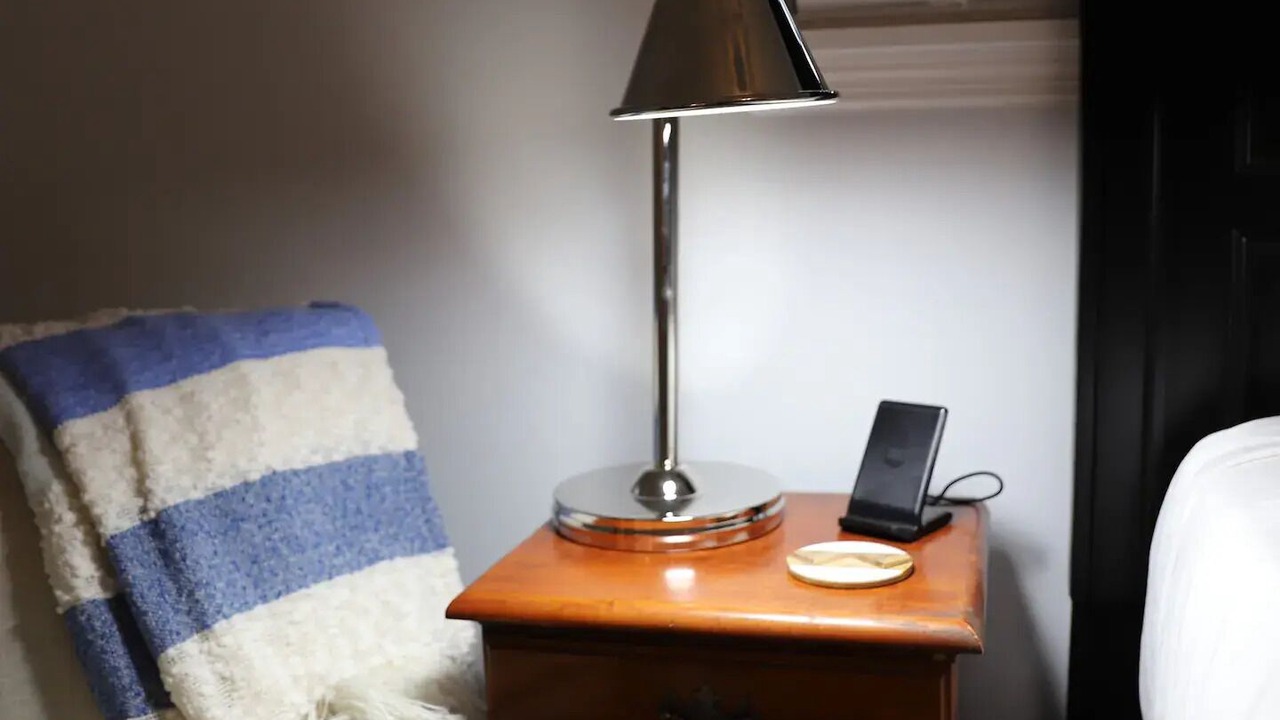 Photo of Bedroom in Riverland Terrace