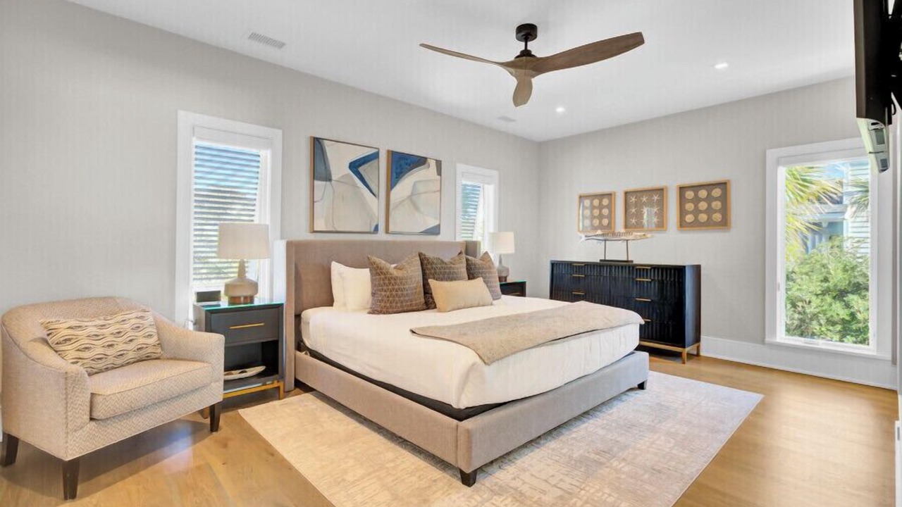 Photo of Bedroom in Beachwood East