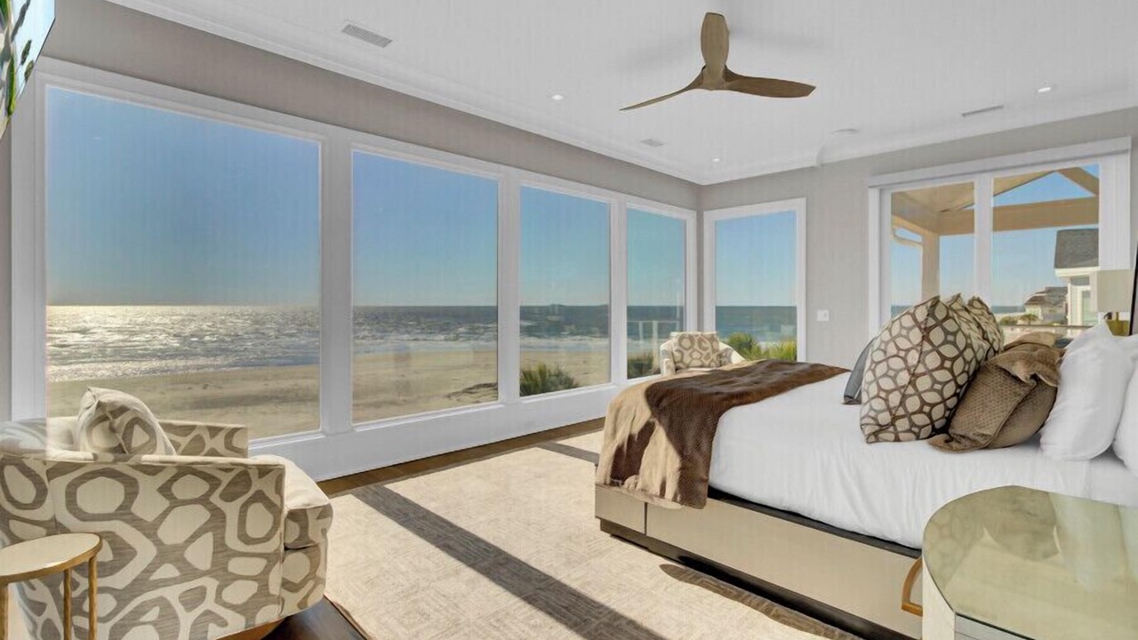 Photo of Bedroom in Beachwood East
