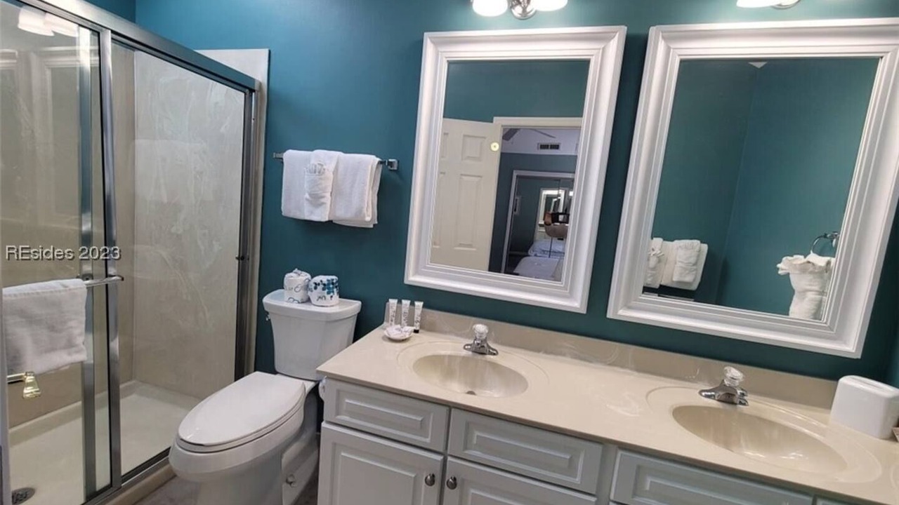 Photo of Bathroom in Shipyard Plantation