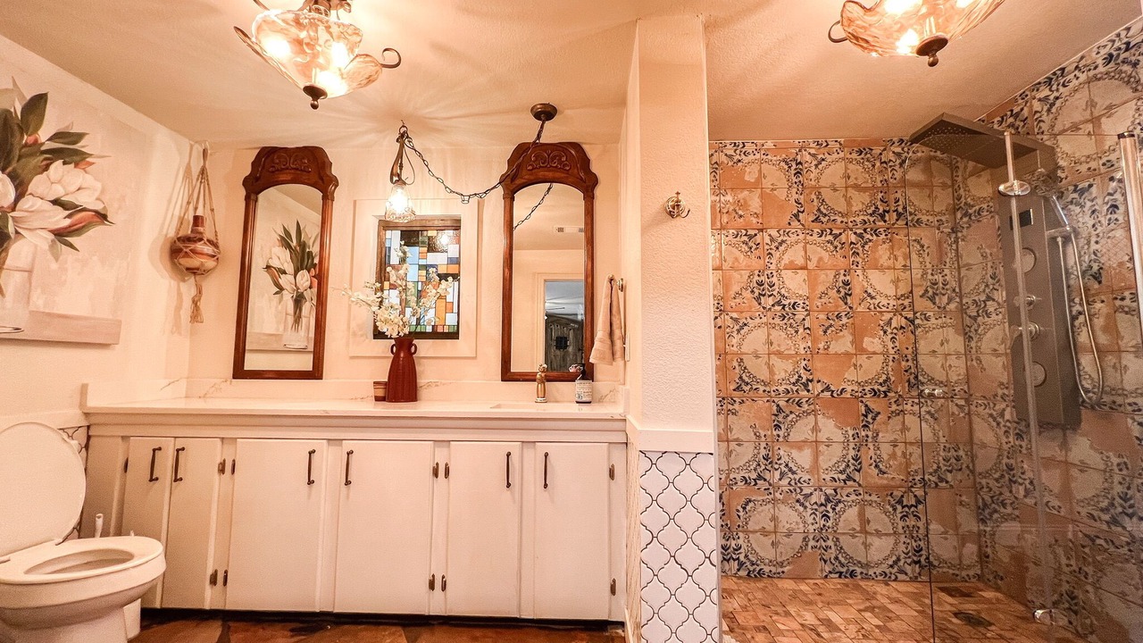 Photo of Bathroom in Royal