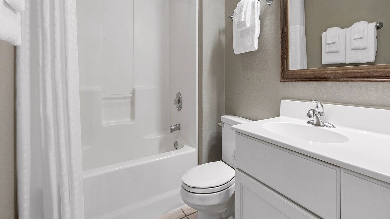 Photo of Bathroom in Ocean Ridge