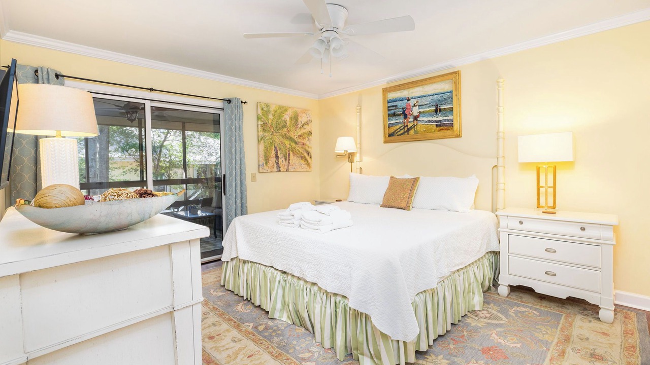 Photo of Bedroom in Twin Oaks