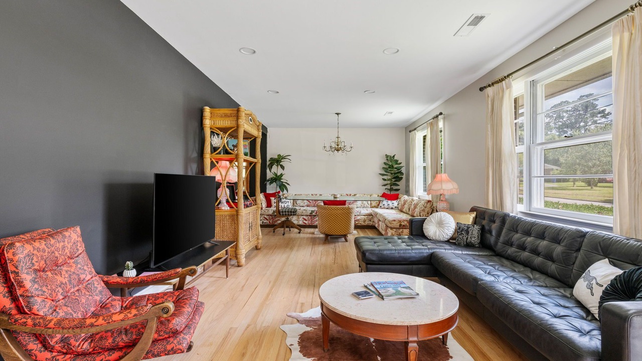 Photo of Livingroom in North Charleston