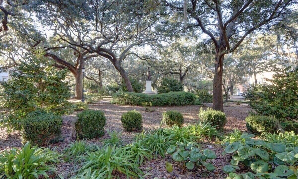 Photo of Outdoor in Historic District - North