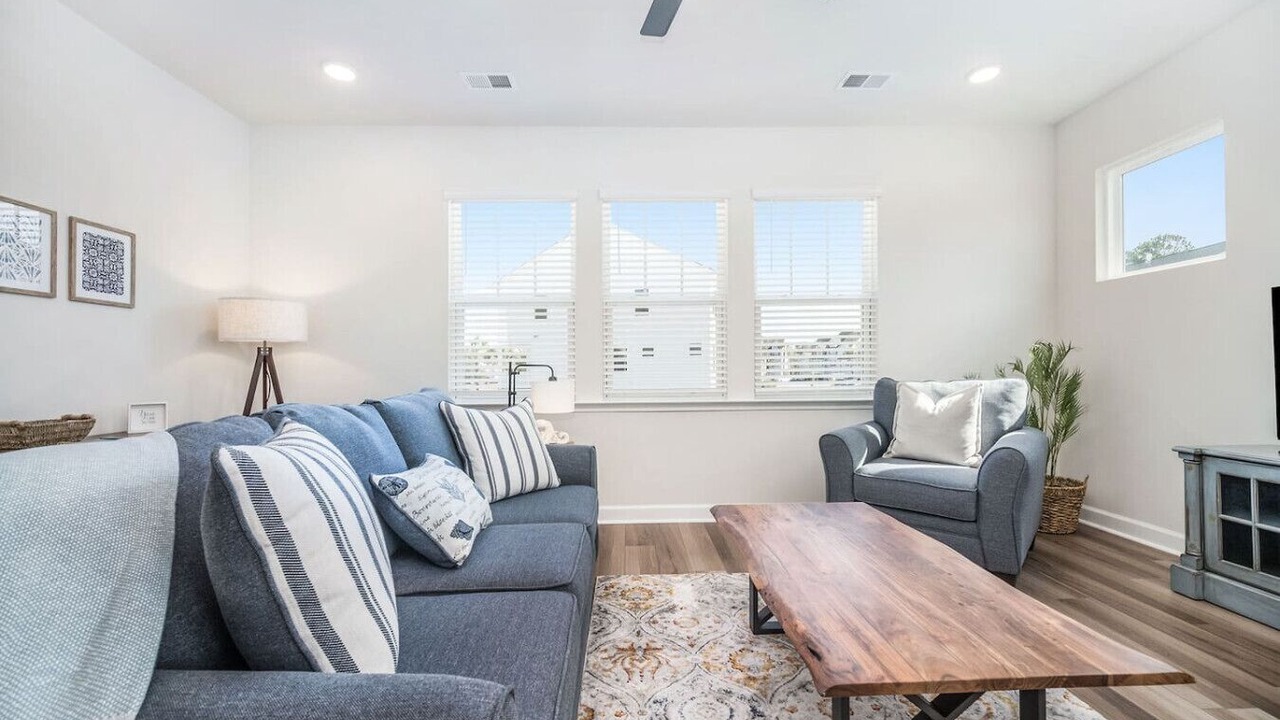 Photo of Livingroom in Johns Island