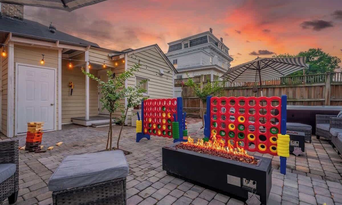 Photo of Patio Balcony in Historic Downtown Savannah