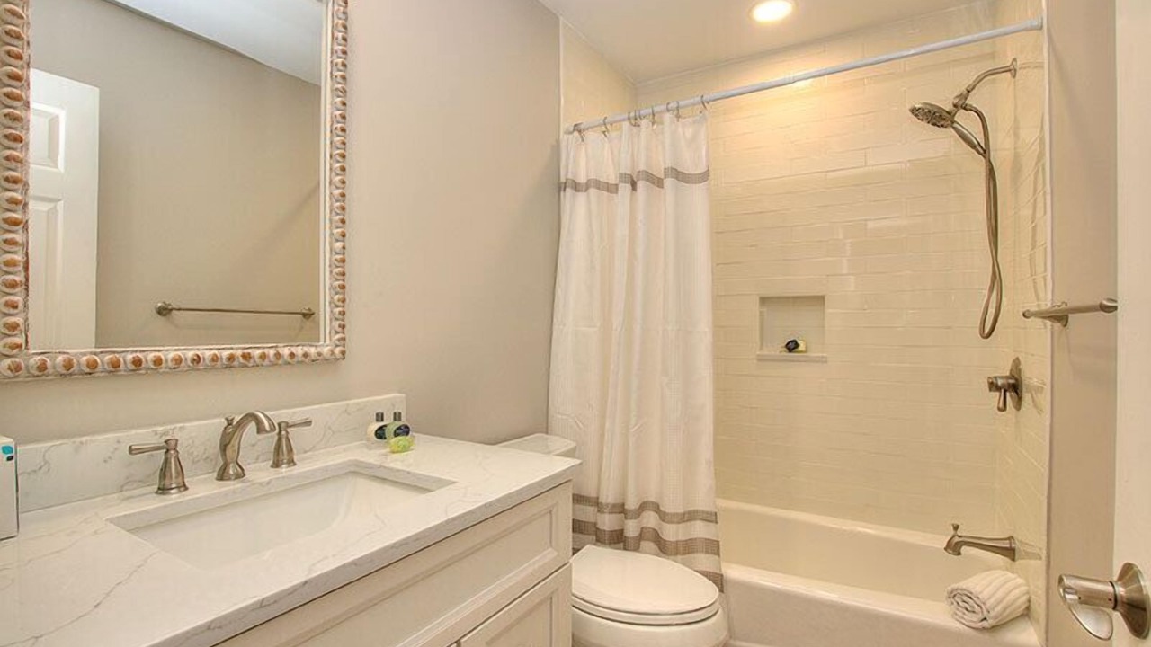 Photo of Bathroom in South Beach