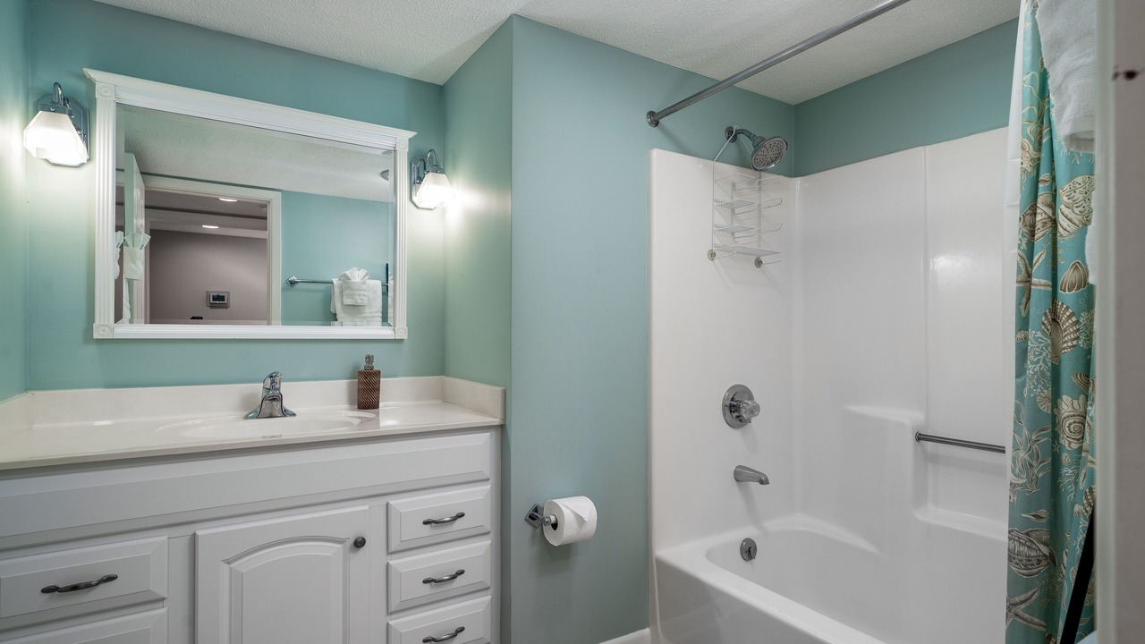 Photo of Bathroom in Spinnaker Beachhouses