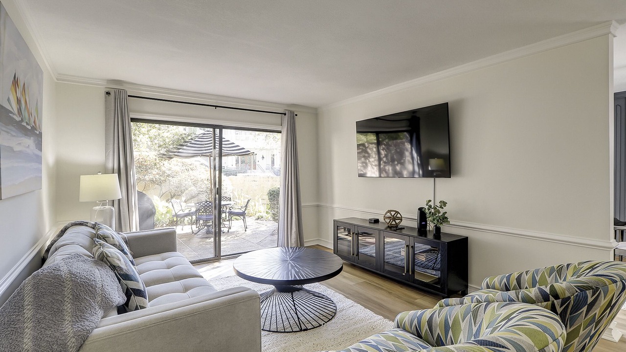 Photo of Livingroom in Harbour Town