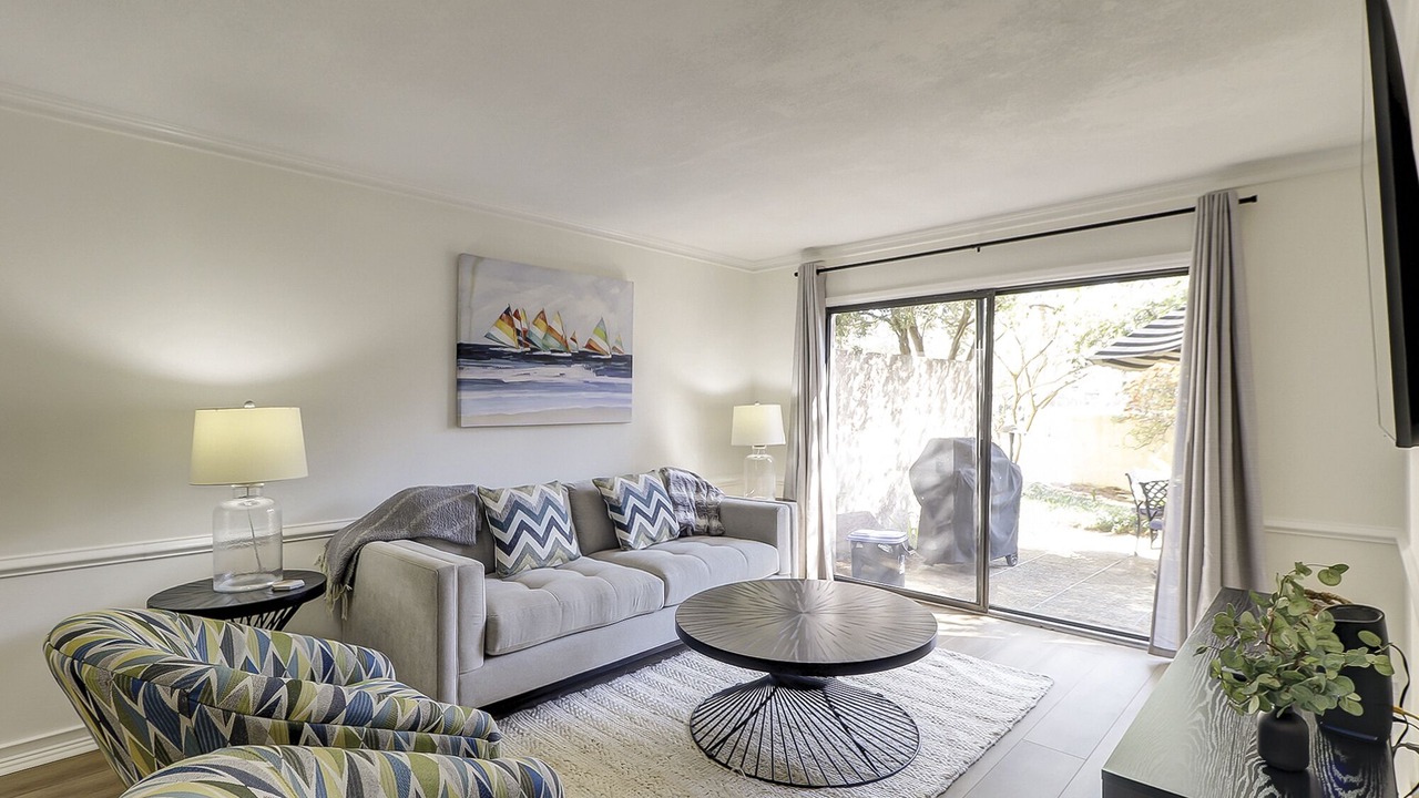 Photo of Livingroom in Harbour Town