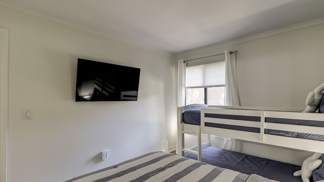 Photo of Bedroom in Harbour Town