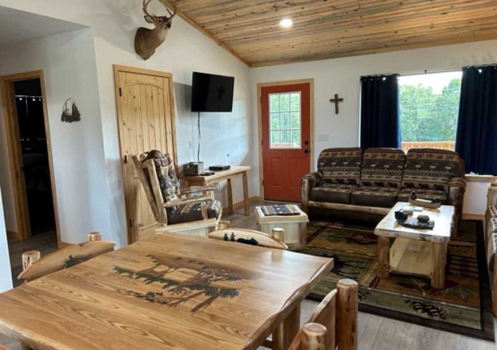 Photo of Livingroom in Jasper