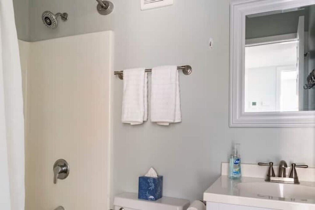 Photo of Bathroom in Palmetto Dunes