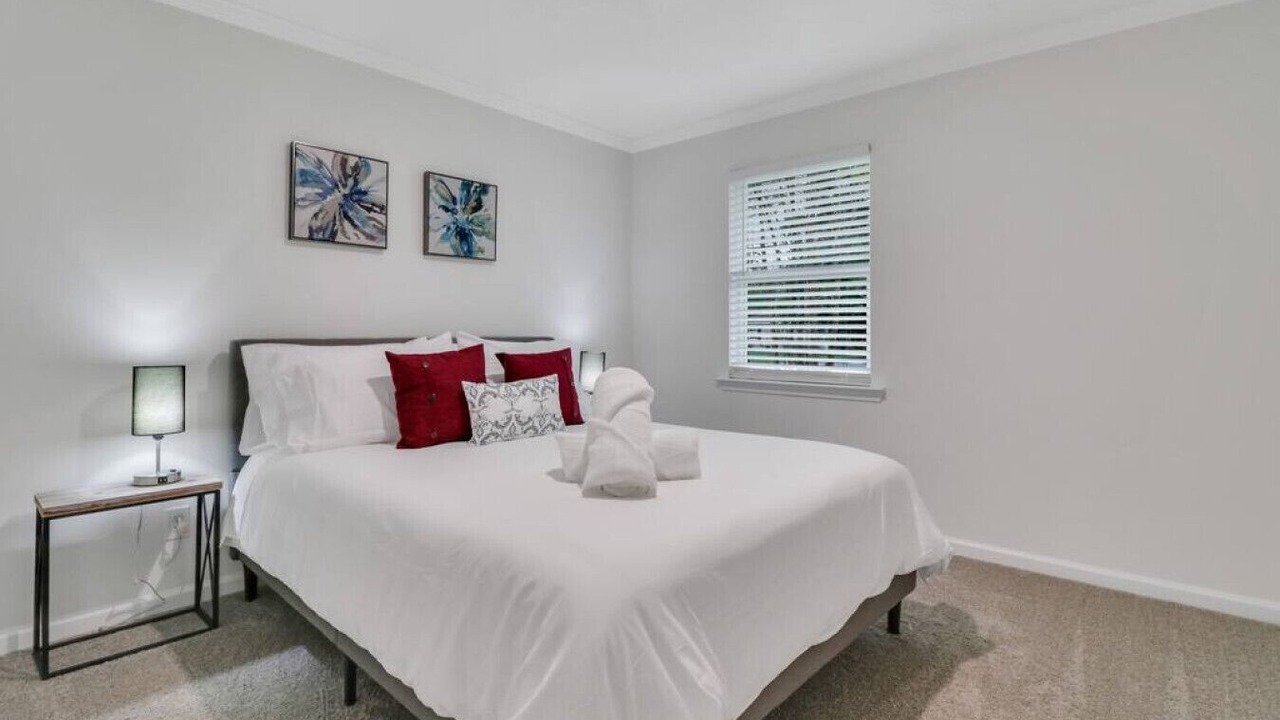 Photo of Bedroom in Pooler