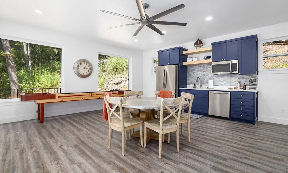 Photo of Bedroom in Rogers