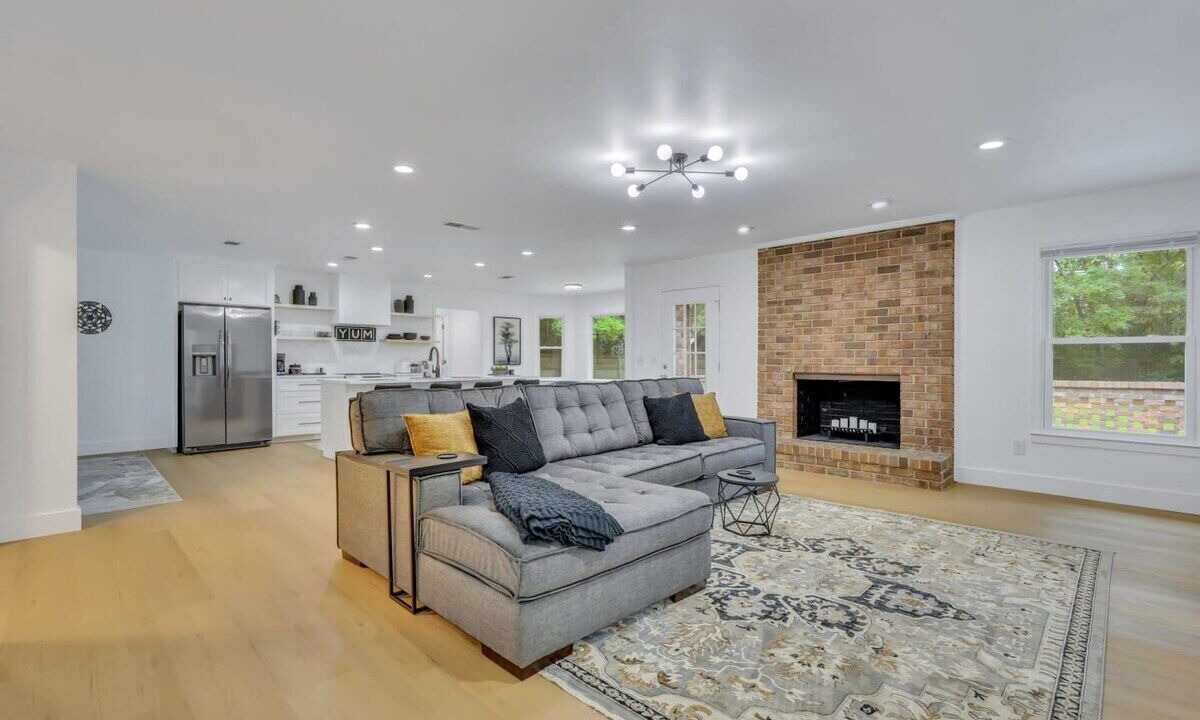 Photo of Livingroom in Statesboro