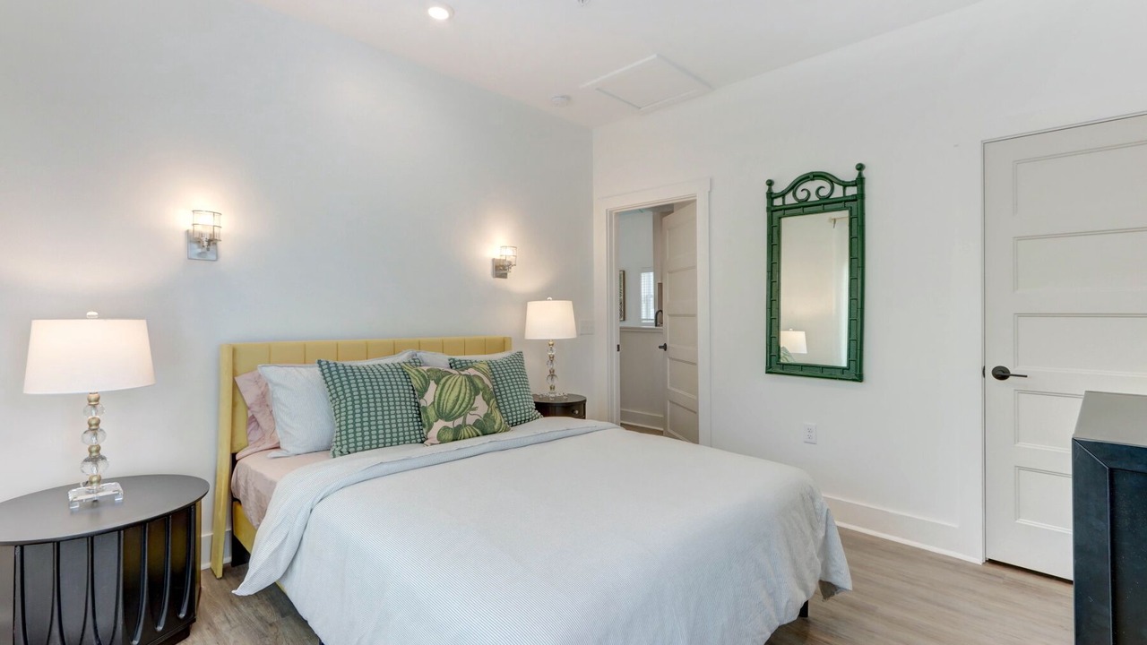 Photo of Bedroom in Thunderbolt