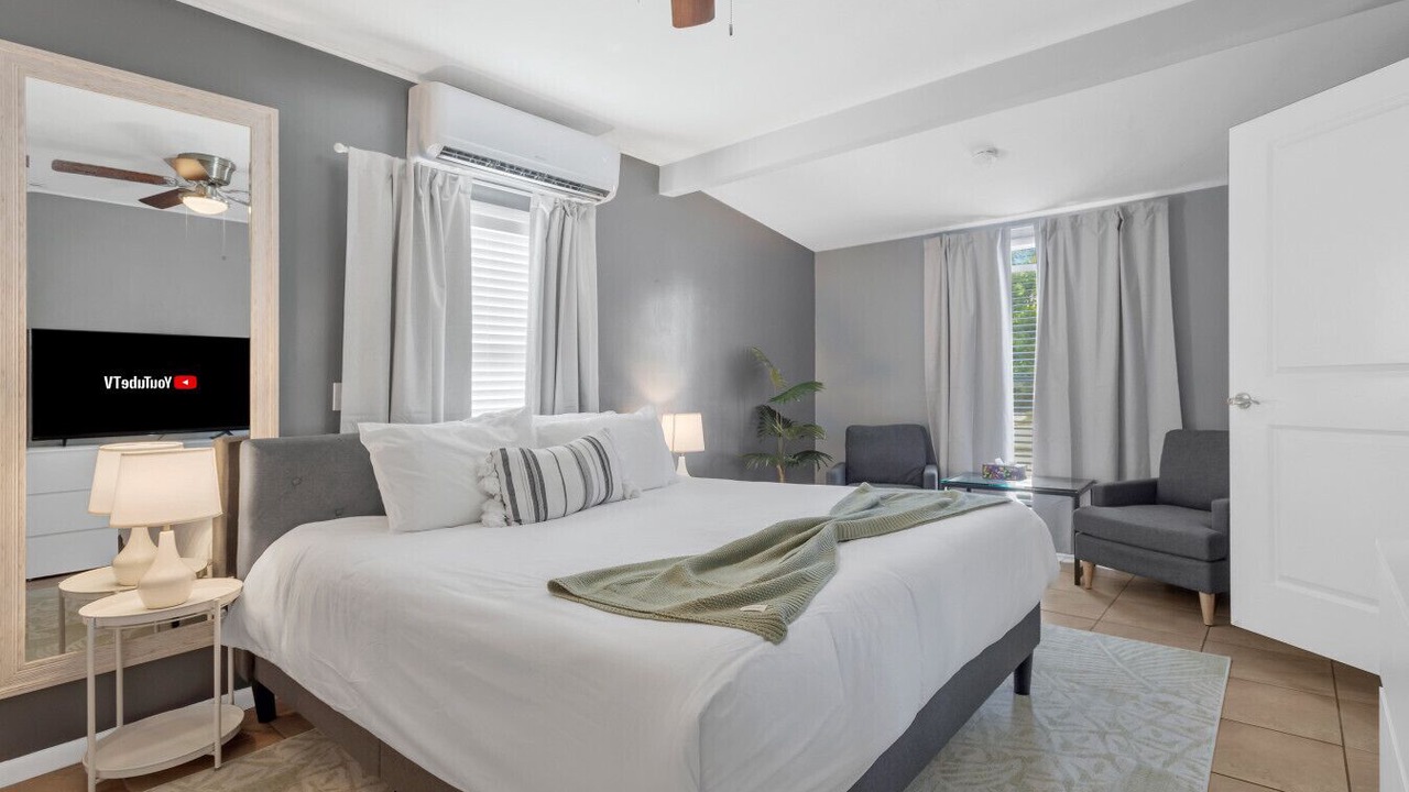 Photo of Bedroom in South Sarasota