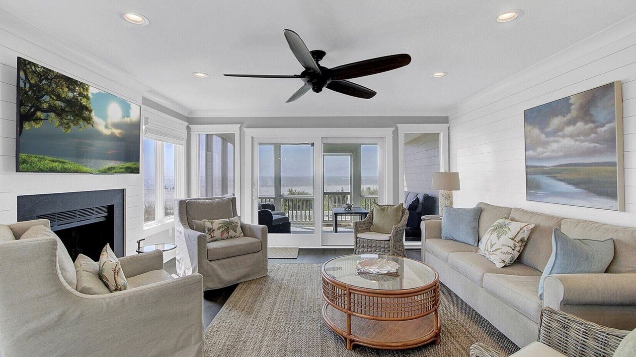 Photo of Bedroom in Isle of Palms