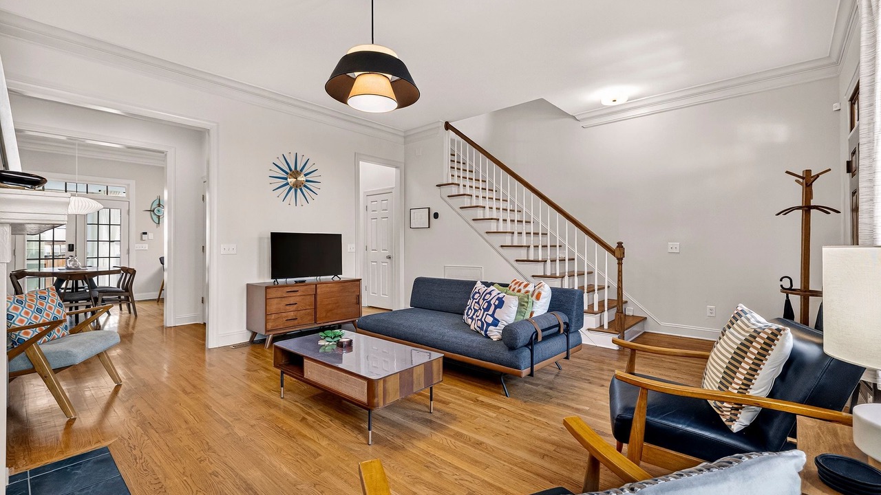 Photo of Livingroom in Beach Institute