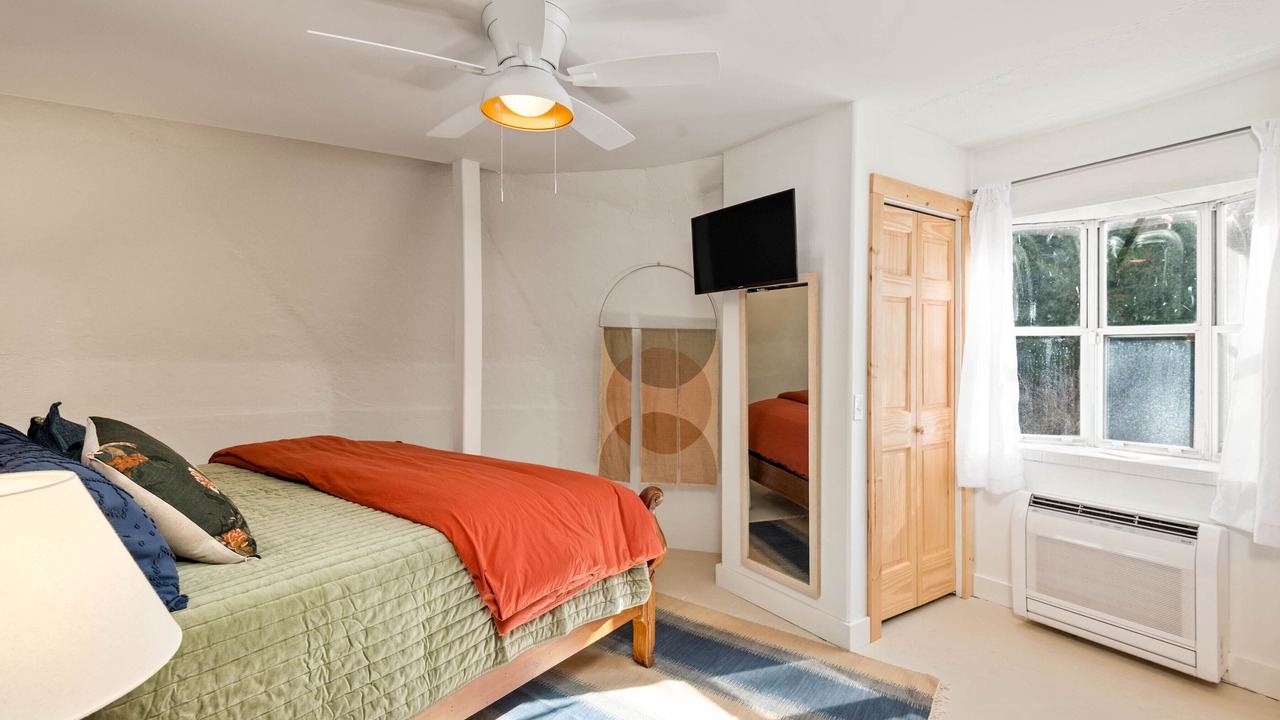 Photo of Bedroom in Harrison