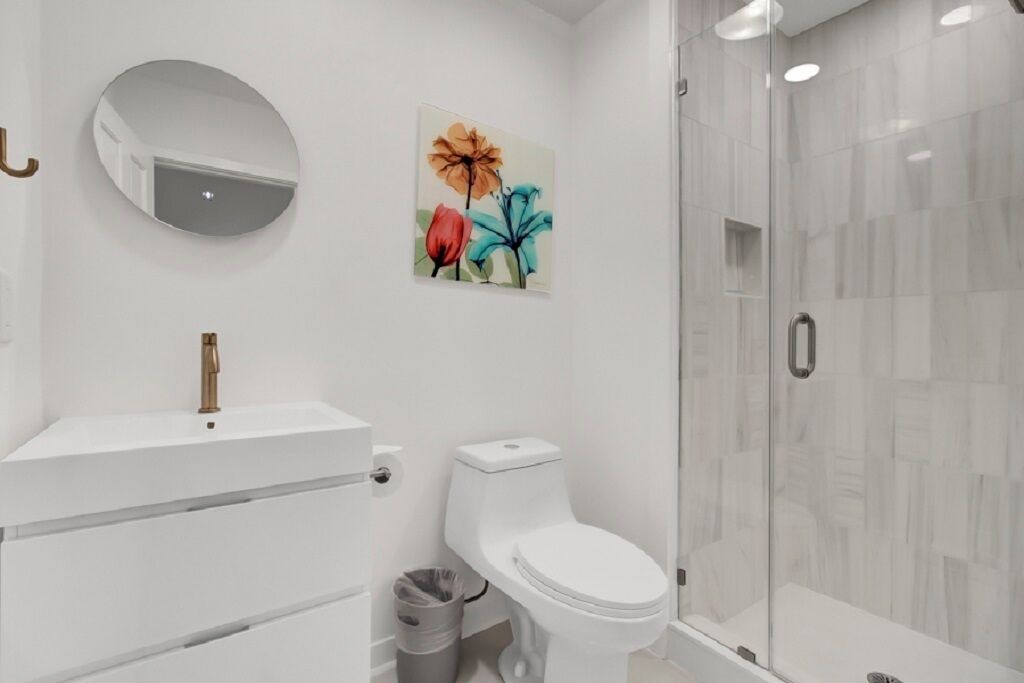 Photo of Bathroom in Twin Oaks