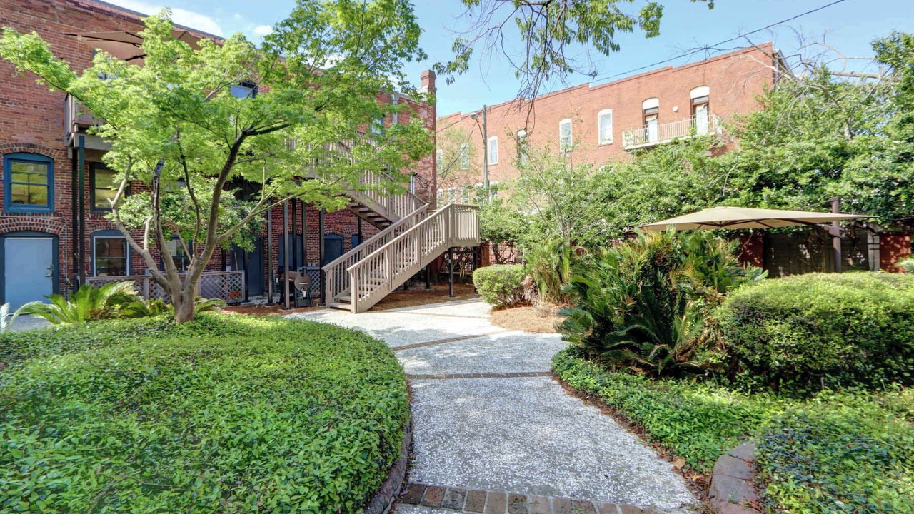 Photo of Outdoor in Old West Broad Neighborhood