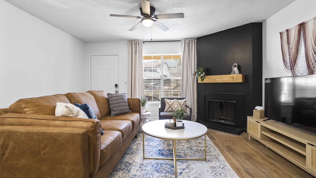 Photo of Livingroom in Dentsville