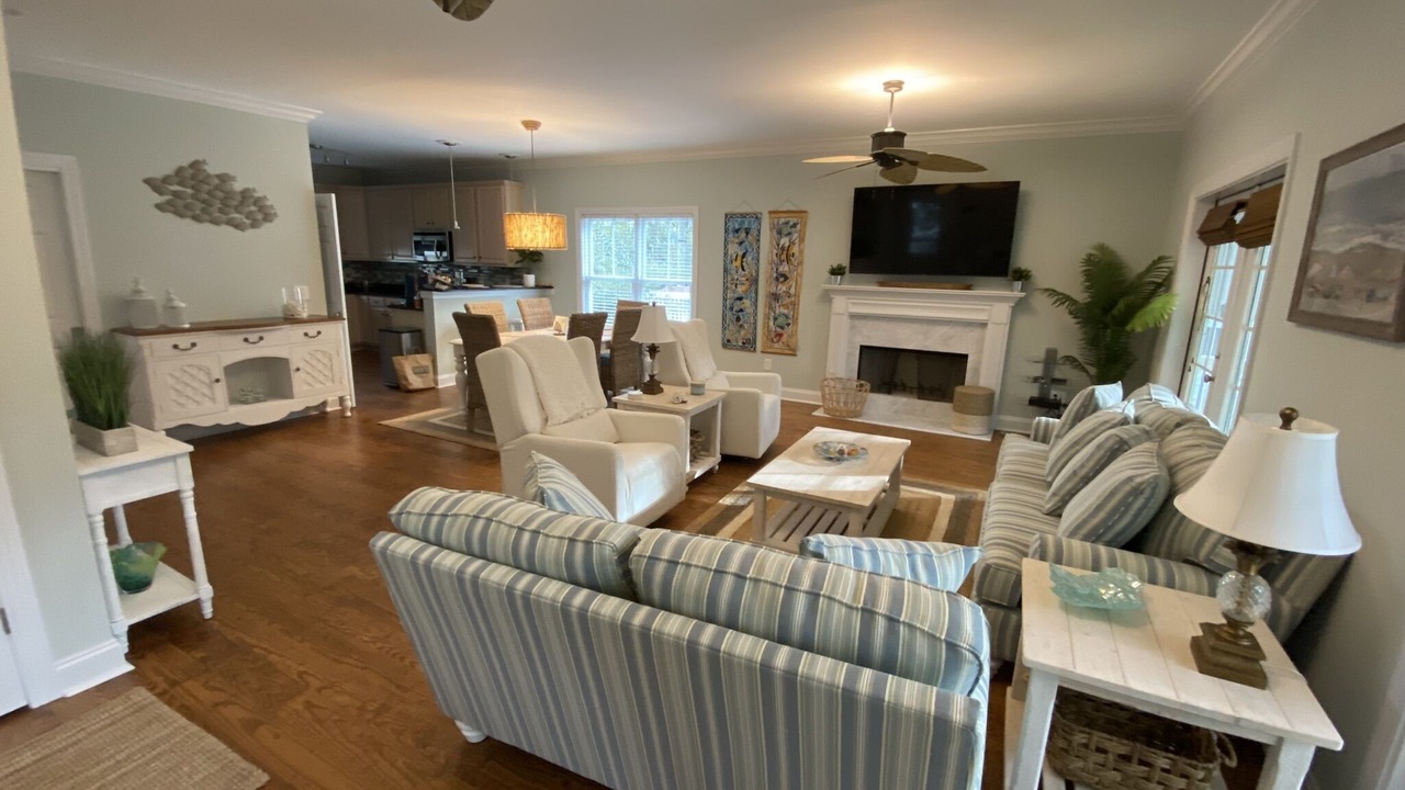 Photo of Livingroom in Seabrook Island