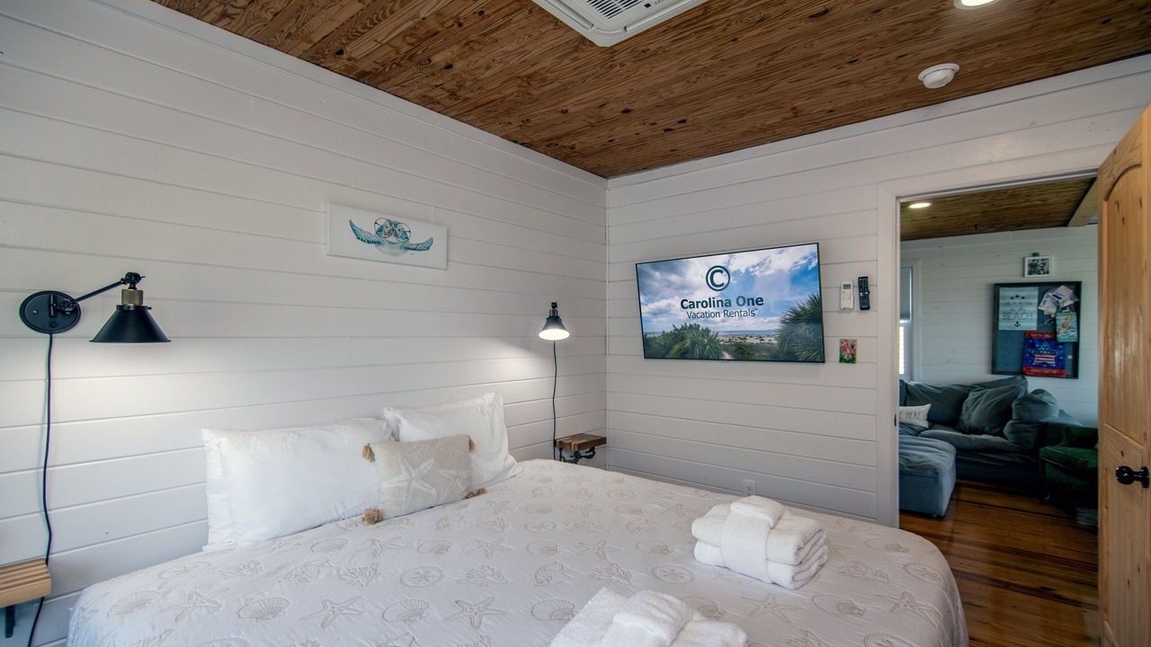 Photo of Bedroom in Edisto Island