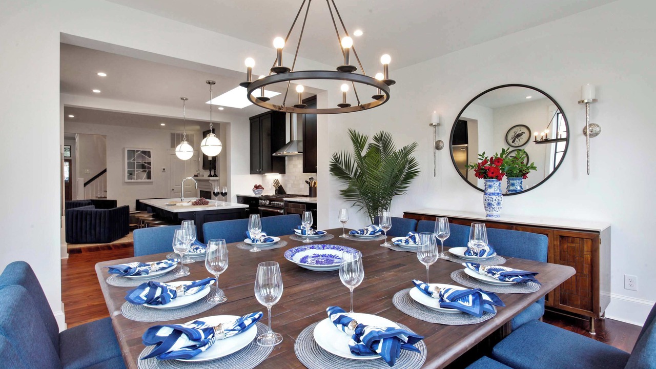 Photo of Livingroom in Savannah Victorian District