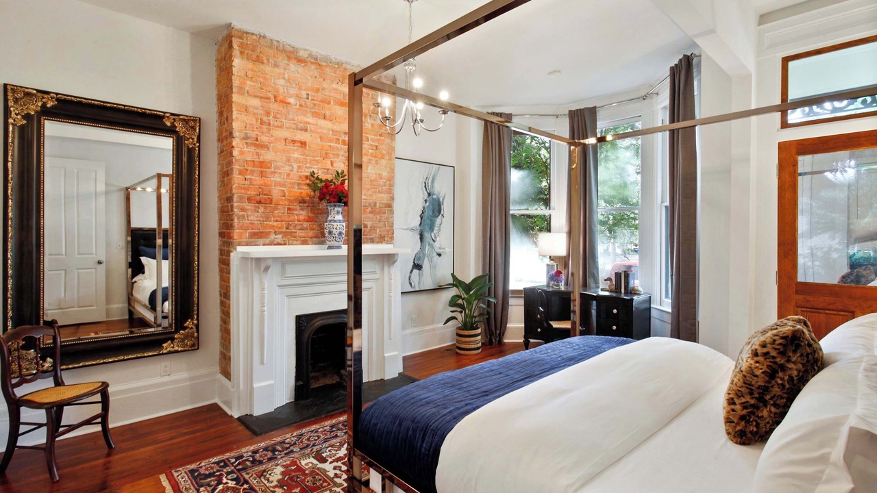 Photo of Bathroom in Savannah Victorian District