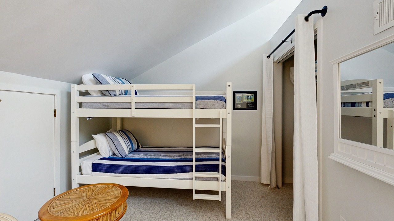 Photo of Bedroom in Ocean Ridge