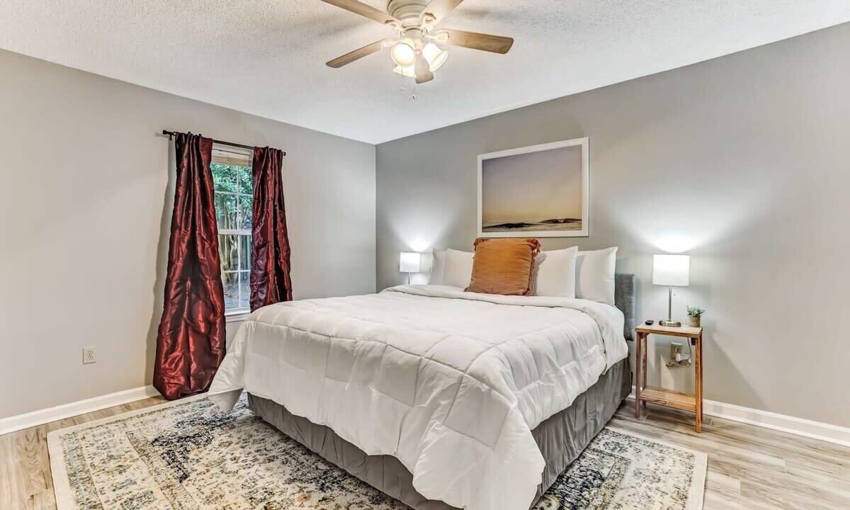 Photo of Bedroom in Savannah