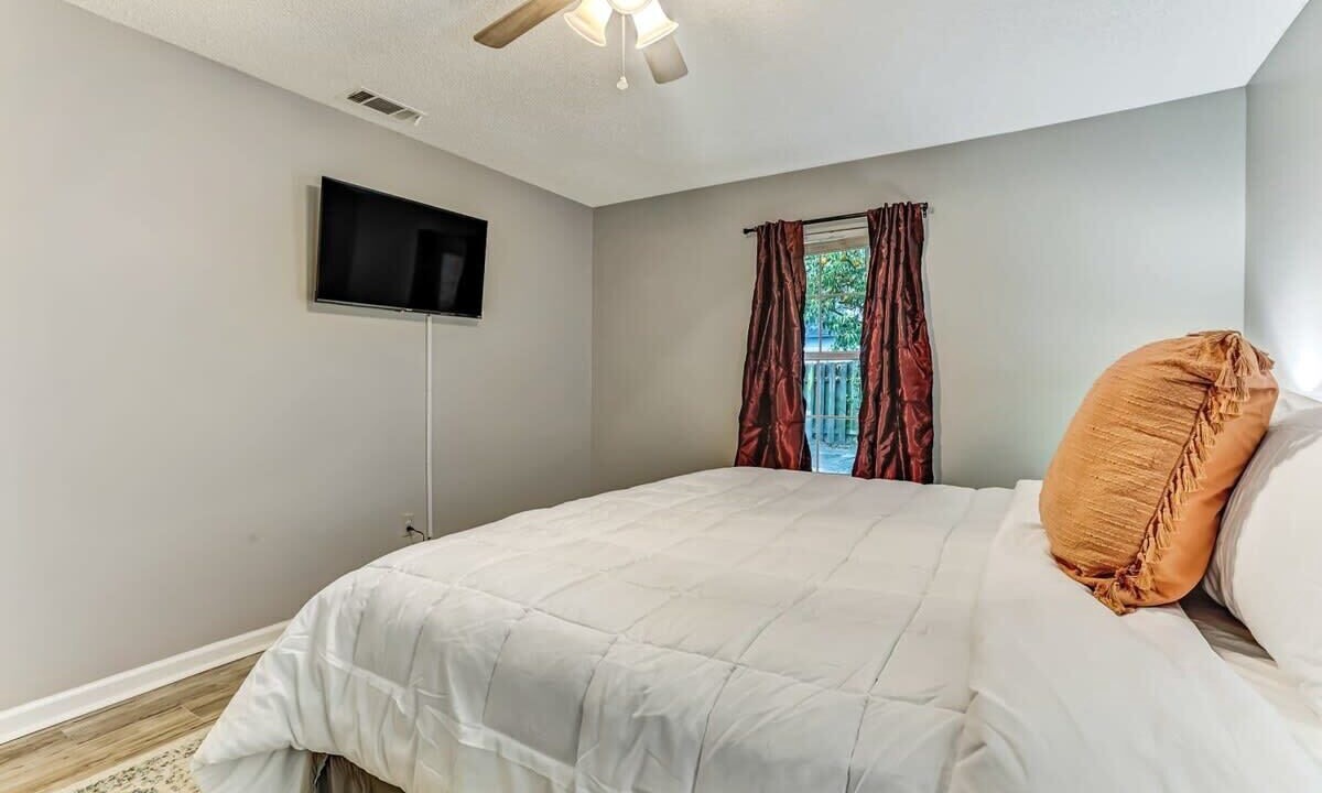 Photo of Bedroom in Savannah